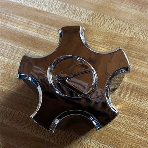 Lexus LS430 Chrome Wheel Center Cap